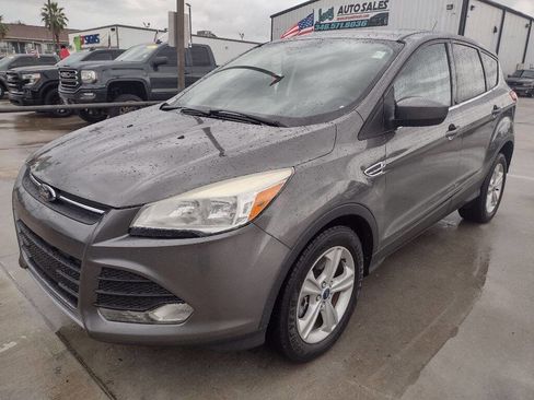 Used 2014 Ford Escape SE image 1