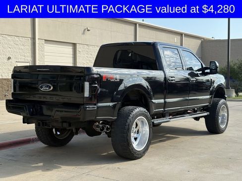 Used 2017 Ford F250 Lariat w/ Lariat Ultimate Package image 4