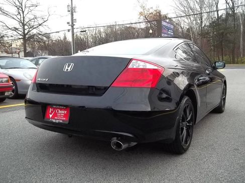 Used 2009 Honda Accord EX image 2