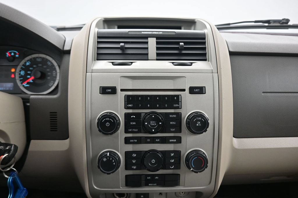 Used 2010 Ford Escape XLT FWD image 17