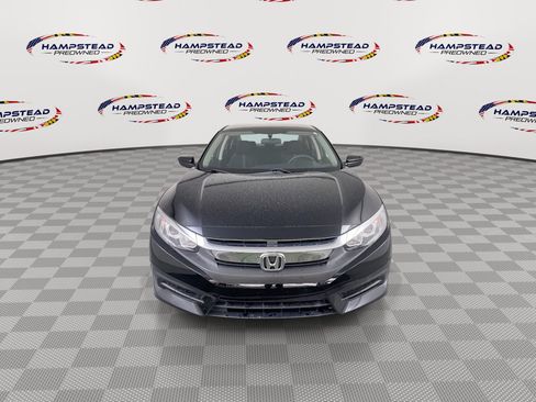 Used 2018 Honda Civic LX image 3