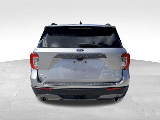 Used 2023 Ford Explorer XLT w/ Equipment Group 202A RWD image 6