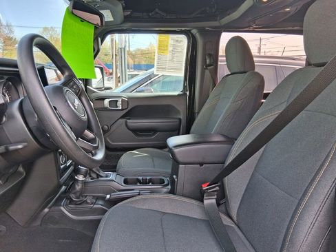 Certified 2024 Jeep Wrangler Sport AWD/4WD image 22