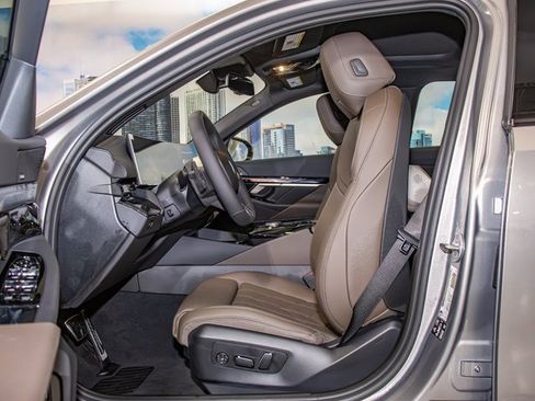 New 2026 BMW 530i xDrive w/ M Sport Package image 20