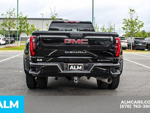 Used 2026 GMC Sierra 3500 Denali w/ Denali Reserve Package AWD/4WD image 11