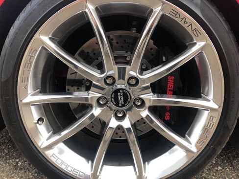 Used 2007 Ford Mustang Shelby GT500 RWD image 12
