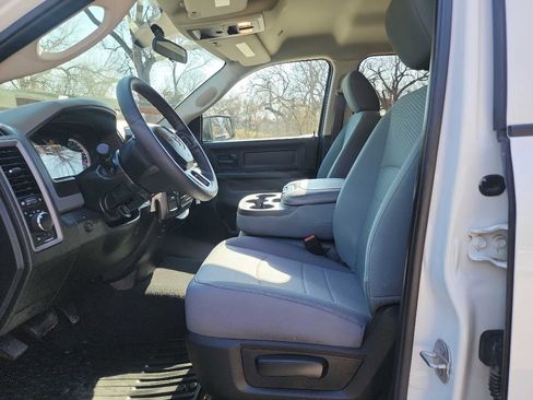 Used 2019 RAM 1500 Tradesman w/ Popular Equipment Group image 17