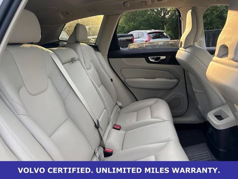 Certified 2025 Volvo XC60 T8 Plus w/ Protection Package Premier AWD/4WD image 11