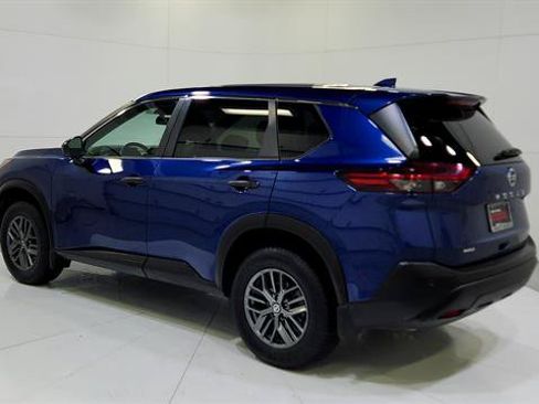 Used 2021 Nissan Rogue S FWD image 6