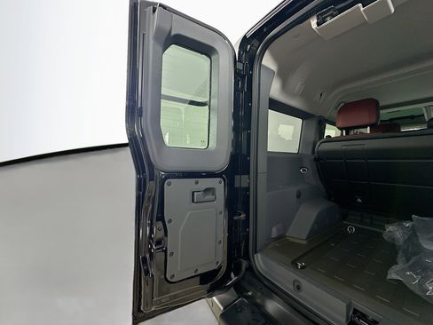 New 2024 INEOS Grenadier Fieldmaster Edition image 42