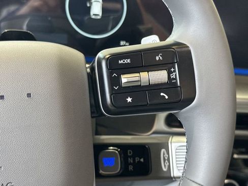 New 2026 Hyundai Ioniq 9 SEL image 18