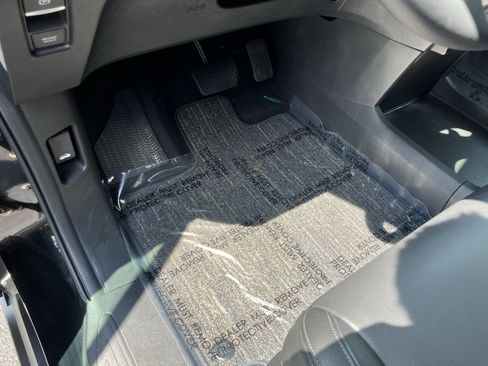Used 2026 Honda Odyssey EX-L image 18