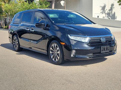 Used 2023 Honda Odyssey EX-L image 32