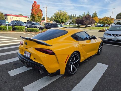 Used 2021 Toyota Supra Premium w/ Driver Assist Package image 7