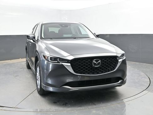 Used 2025 MAZDA CX-5 AWD 2.5 S w/ Preferred Package image 2