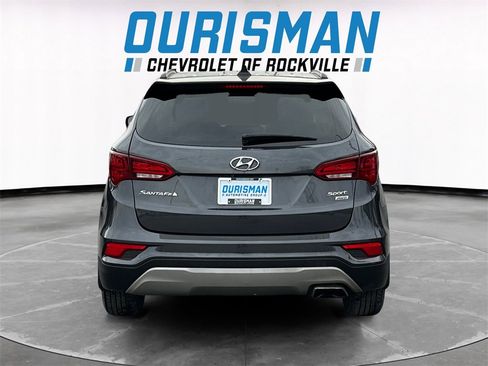 Used 2017 Hyundai Santa Fe Sport image 5