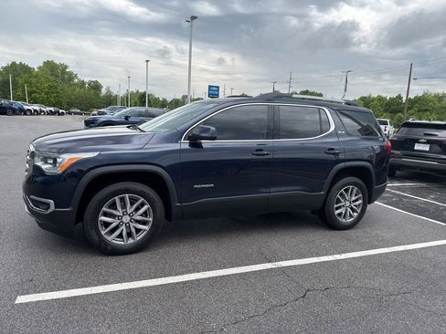 Used 2017 GMC Acadia SLE AWD/4WD image 5
