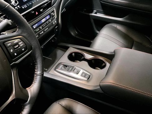 Used 2025 Honda Ridgeline TrailSport image 14