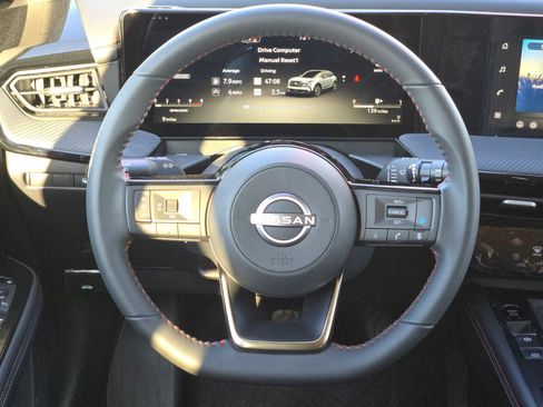 New 2026 Nissan Kicks SR FWD image 15