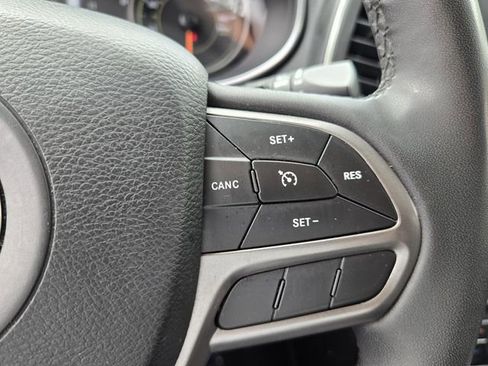 Used 2022 Jeep Cherokee Latitude Lux AWD/4WD image 25