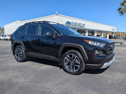 Used 2019 Toyota RAV4 Adventure image 2