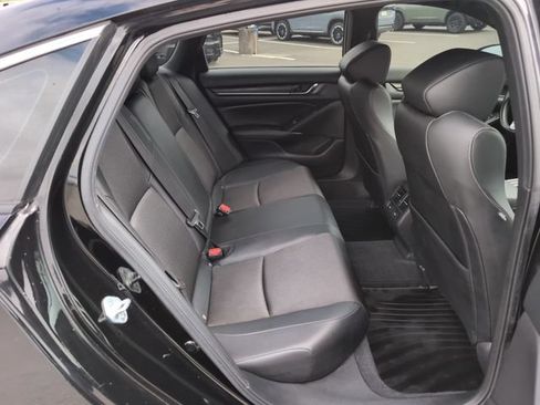 Used 2022 Honda Accord Sport image 12