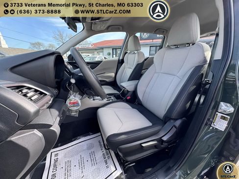 Used 2023 Subaru Forester AWD/4WD image 9