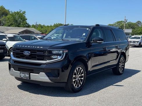 Used 2025 Ford Expedition Max Platinum AWD/4WD image 7