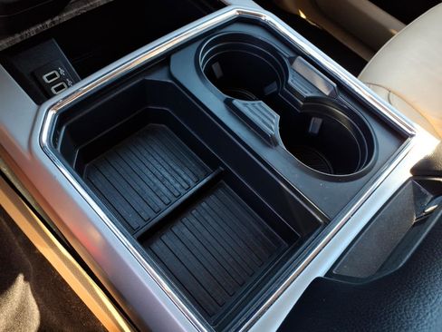 Used 2019 Ford F250 Lariat w/ Lariat Ultimate Package image 25