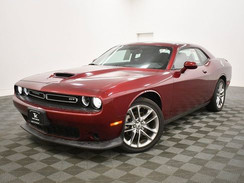 Used 2023 Dodge Challenger GT image 2