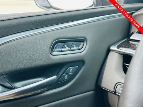 Used 2022 Cadillac Escalade Sport w/ Touring Package image 8