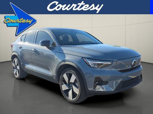 Used 2023 Volvo C40 P8 Recharge Ultimate w/ Protection Package Premier AWD/4WD image 1