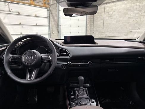 Certified 2025 MAZDA CX-30 2.5 Turbo w/ Premium Plus Pkg image 17