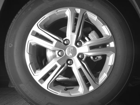 Used 2024 GMC Terrain SLE image 13