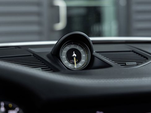 Certified 2022 Porsche 911 GT3 RWD image 46