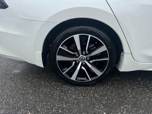 Used 2021 Nissan Maxima 3.5 SV w/ Floor Mat Group image 39