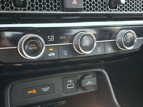 Used 2023 Honda Civic Sport image 15