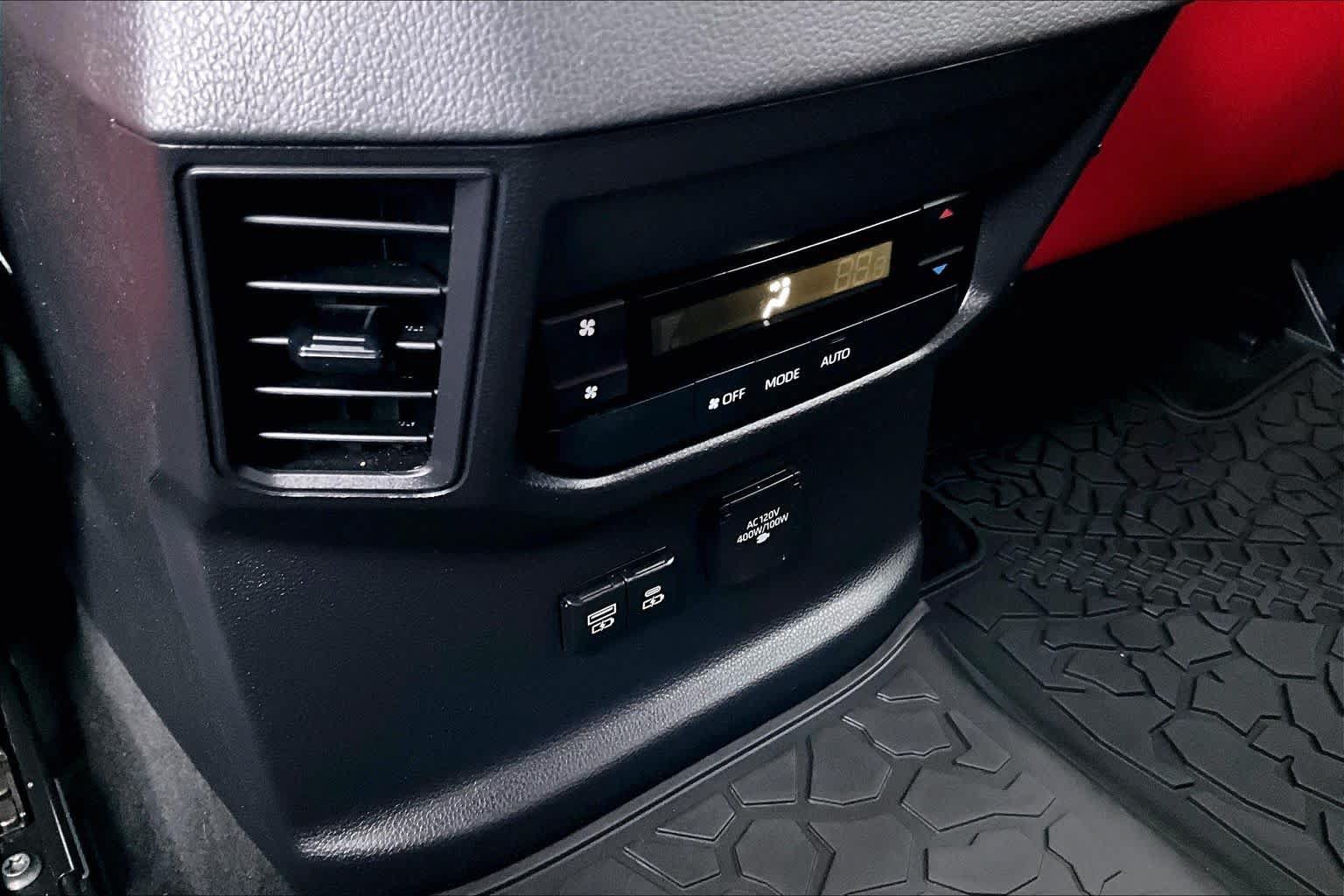 Used 2025 Toyota Sequoia TRD Pro AWD/4WD image 32