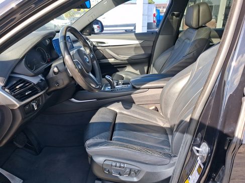 Used 2018 BMW X6 sDrive35i RWD image 9