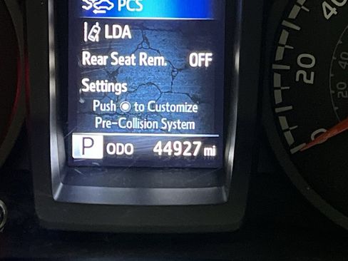 Used 2023 Toyota Tacoma SR image 10