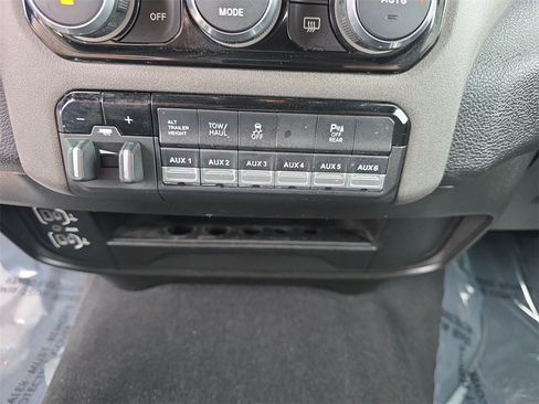 Used 2022 RAM 2500 Tradesman w/ Towing Technology Group image 29