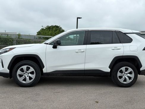 Certified 2025 Toyota RAV4 LE FWD image 10