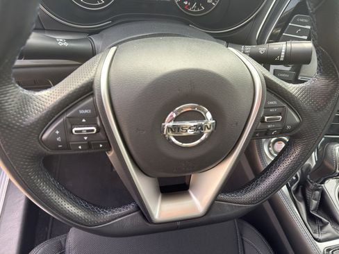 Used 2020 Nissan Maxima 3.5 S w/ Floor Mat Group image 15