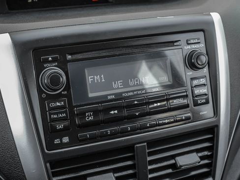 Used 2014 Subaru Impreza WRX Hatchback image 28