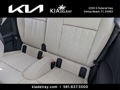 Used 2025 MINI Cooper S image 13