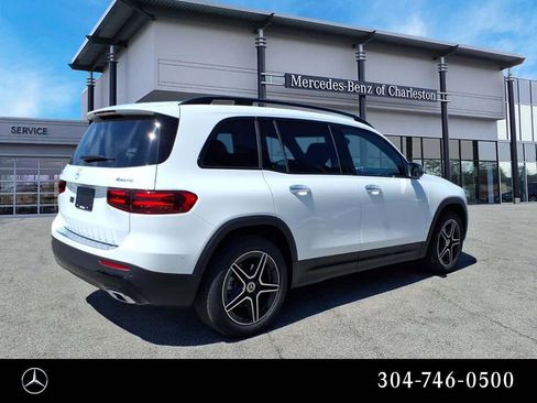 New 2026 Mercedes-Benz GLB 250 4MATIC image 3