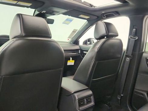 Used 2025 Honda CR-V Sport Touring image 32