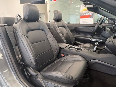 Used 2025 Ford Mustang Premium RWD image 23