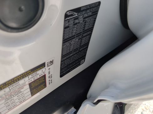 New 2026 Jaguar F-PACE R-Dynamic S image 33