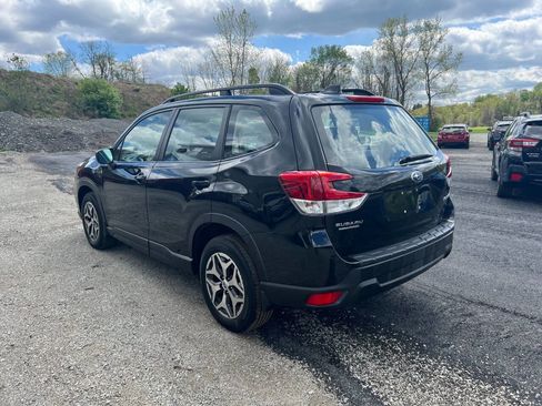 Used 2019 Subaru Forester w/ Alloy Wheel Package AWD/4WD image 7